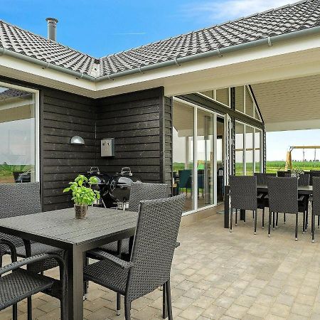 18 Person Holiday Home In Bogense Exterior foto