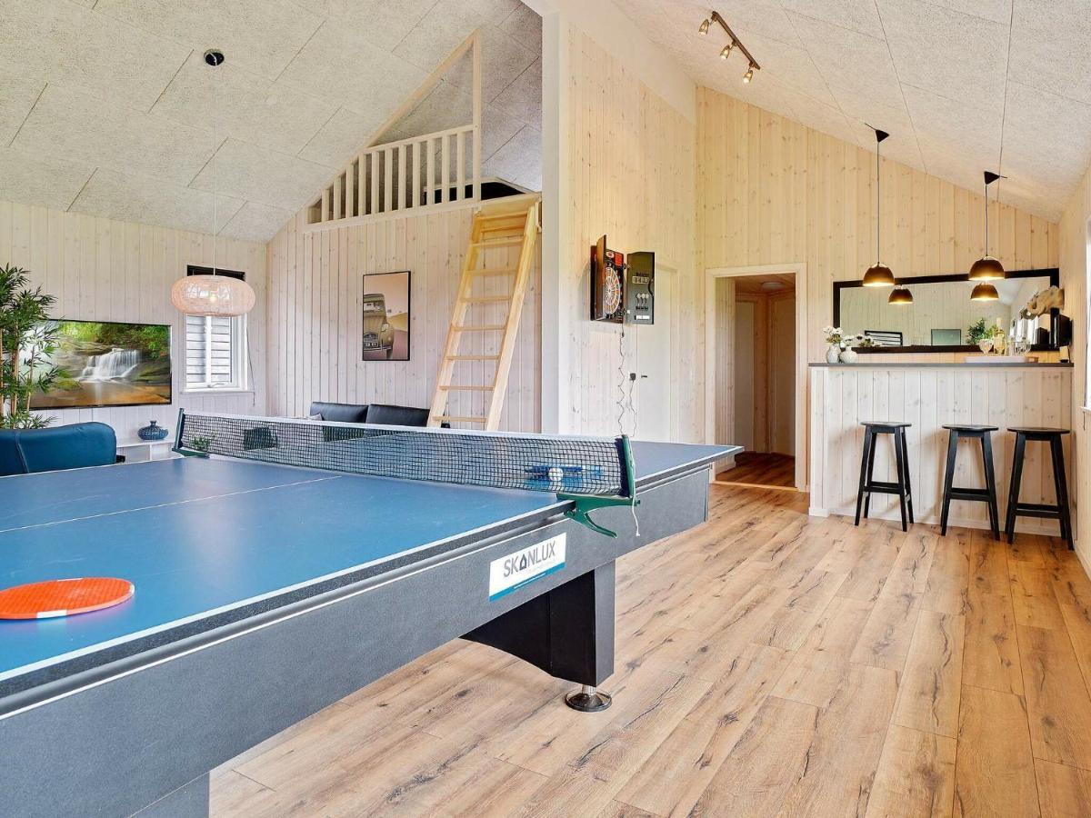 18 Person Holiday Home In Bogense Exterior foto