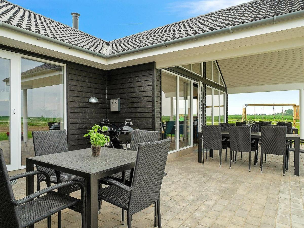 18 Person Holiday Home In Bogense Exterior foto